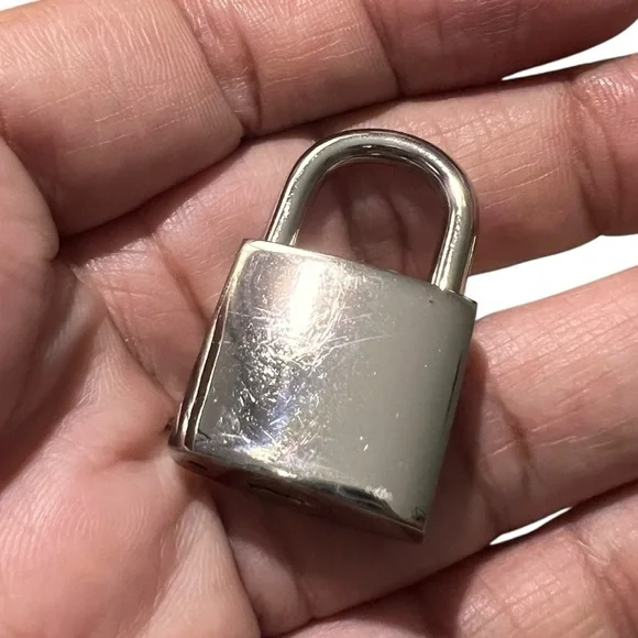 Coach Silver Padlock and Black Leather Clochette with two keys - Picture 13 of 15